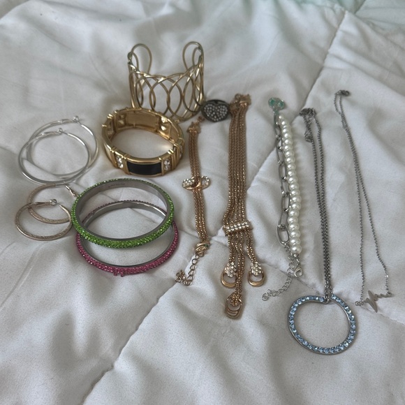 Jewelry - Elegant Gold and Silver Jewelry Set